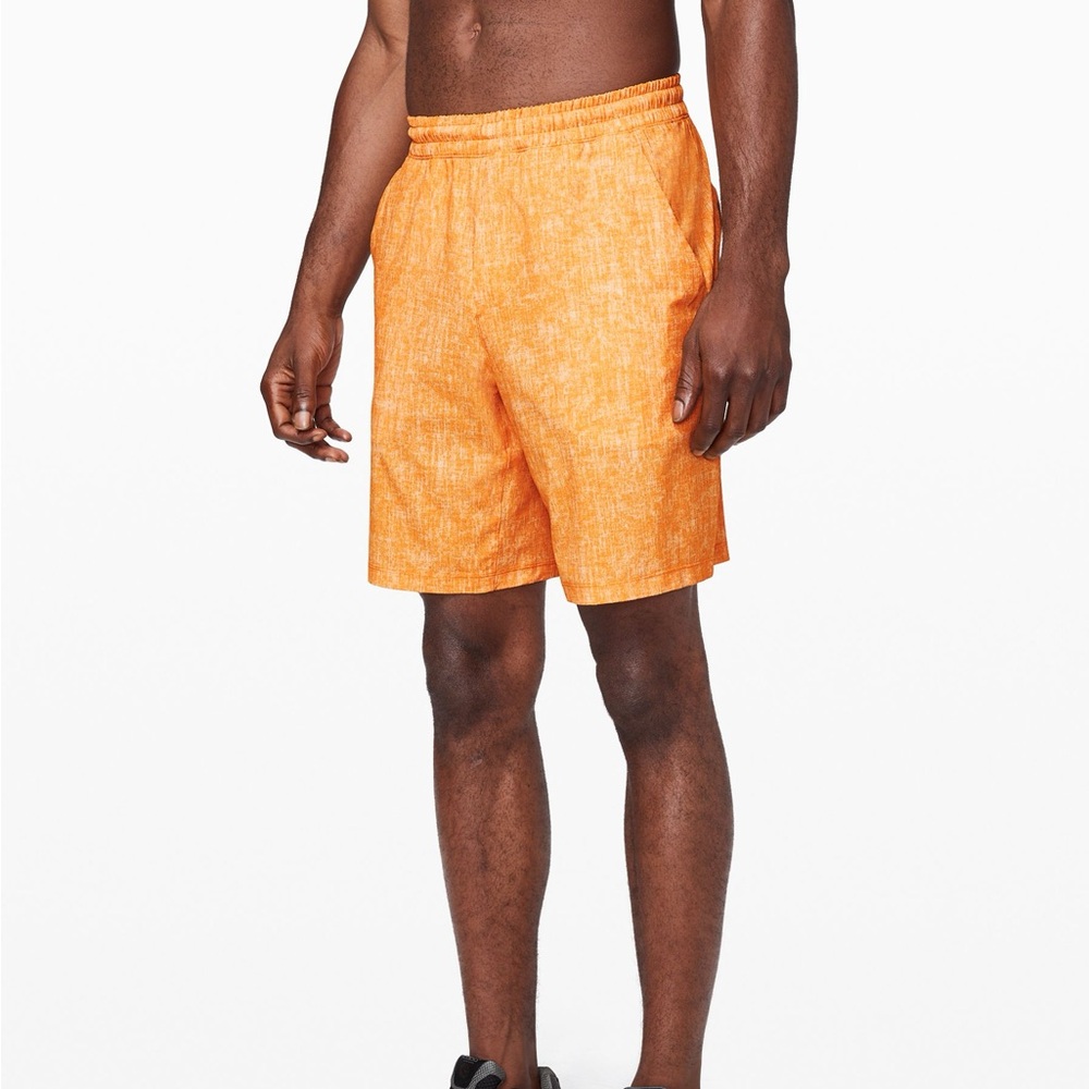 Lululemon Pace Breaker Shorts 9” Sunbleached Amber Aura Multi Mens Medium